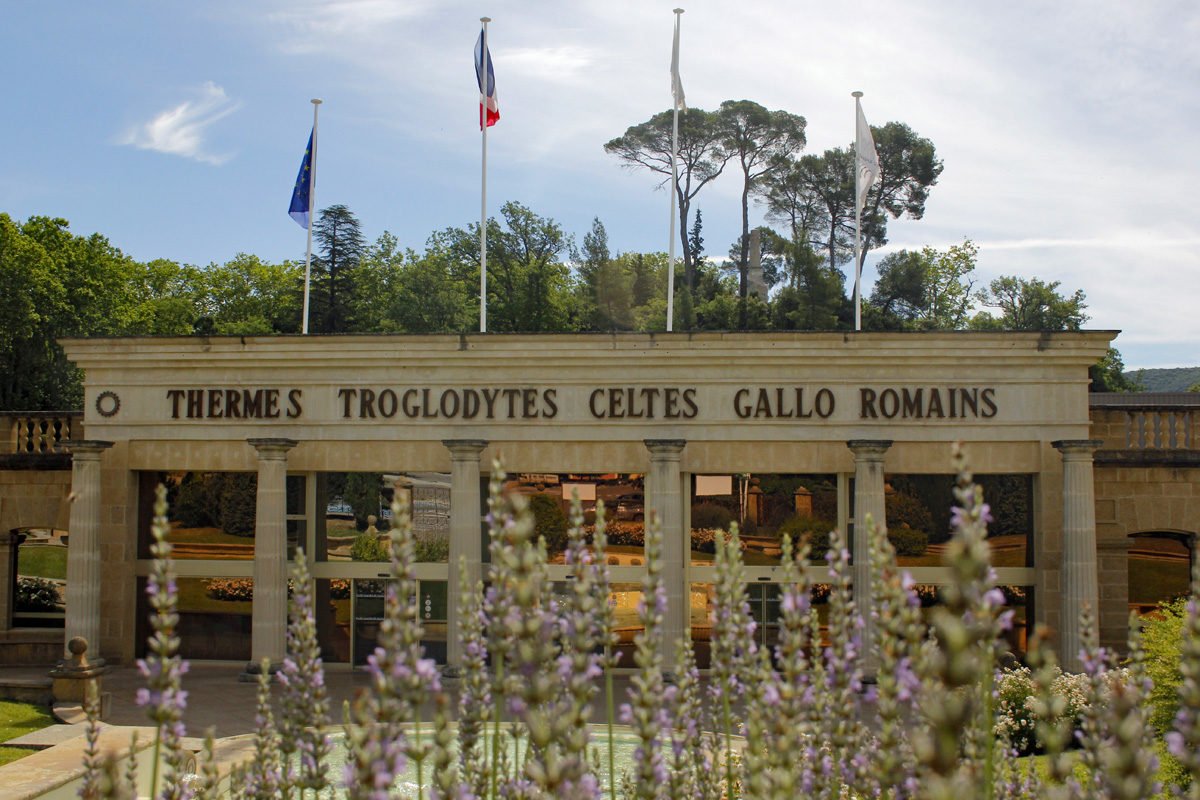 Thermes troglodytes de Gréoux Les Bains