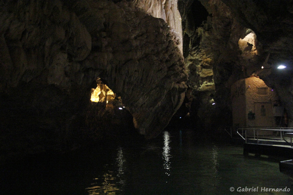 La Grande Pendeloque, une stalactite de 60 mètres hauteur