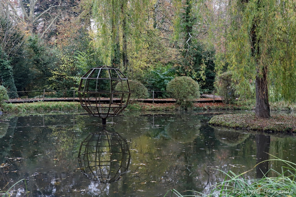 Le Polyèdre (Parc du Clos Lucé, Amboise, novembre 2021)