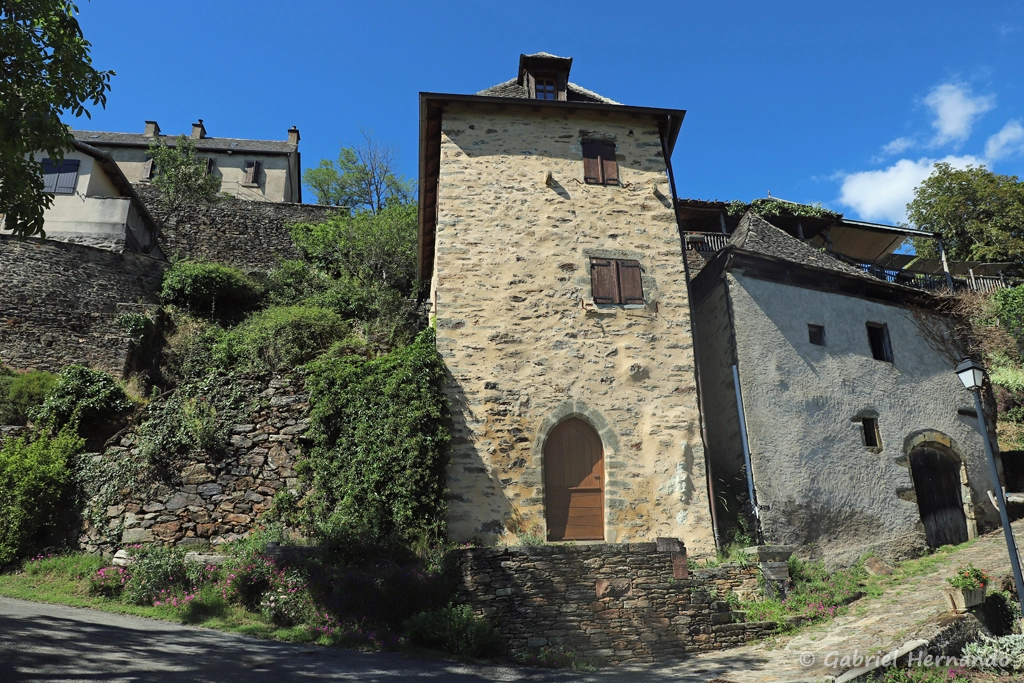 Maison pittoresque du hameau (La Vinzelle, juin 2022)
