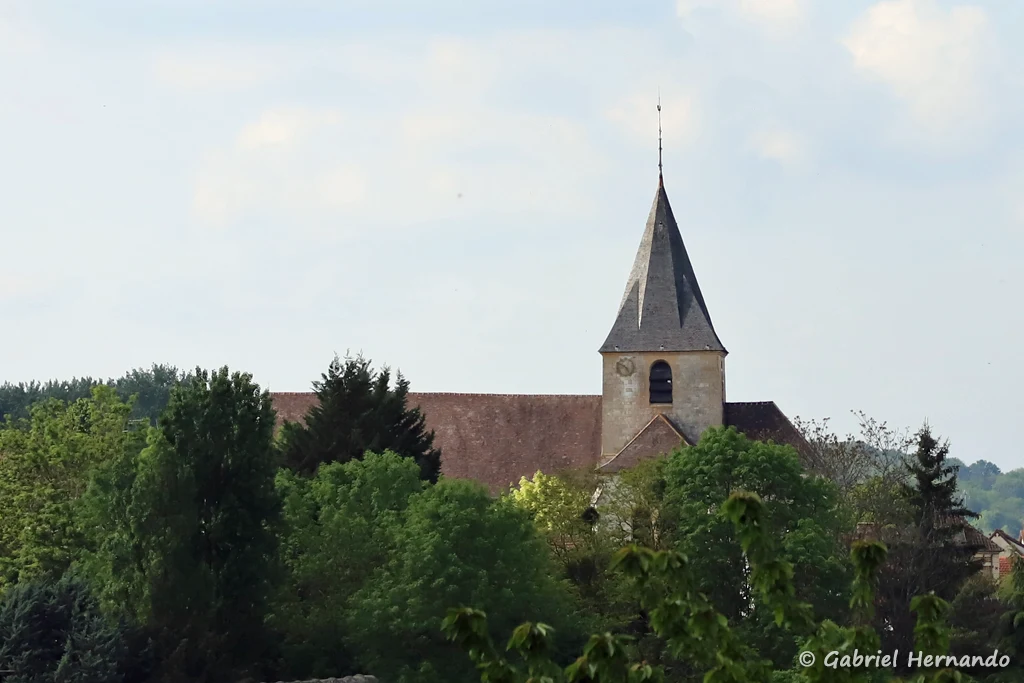 L'église, depuis la rue Bonvallet (Saint-Marcel, Eure, mai 2023)