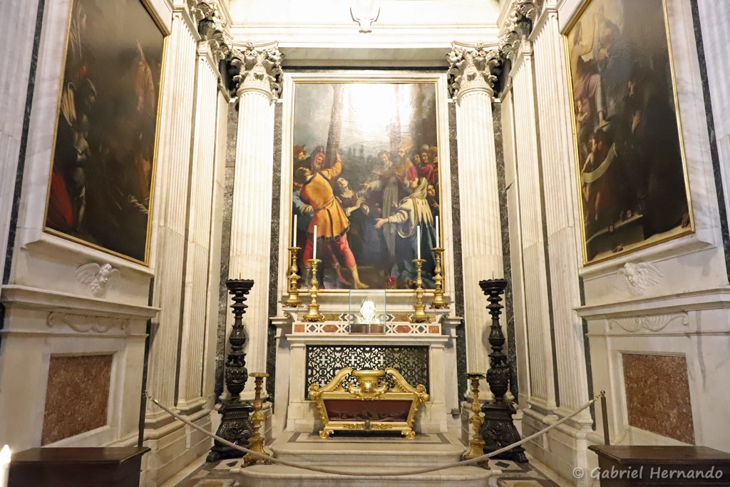 Reliquaire avec les ossements de
Bienheureuse Umiliana de' Cerchi (1219-1246), dans la chapelle Sant'Andrea, de la basilique Santa Croce (Florence, Italie, Octobre