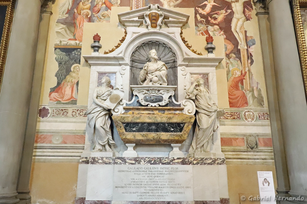 Sépulture de Galilée (1564-1642) dans la basilique Santa Croce (Florence, Italie, octobre 2024)